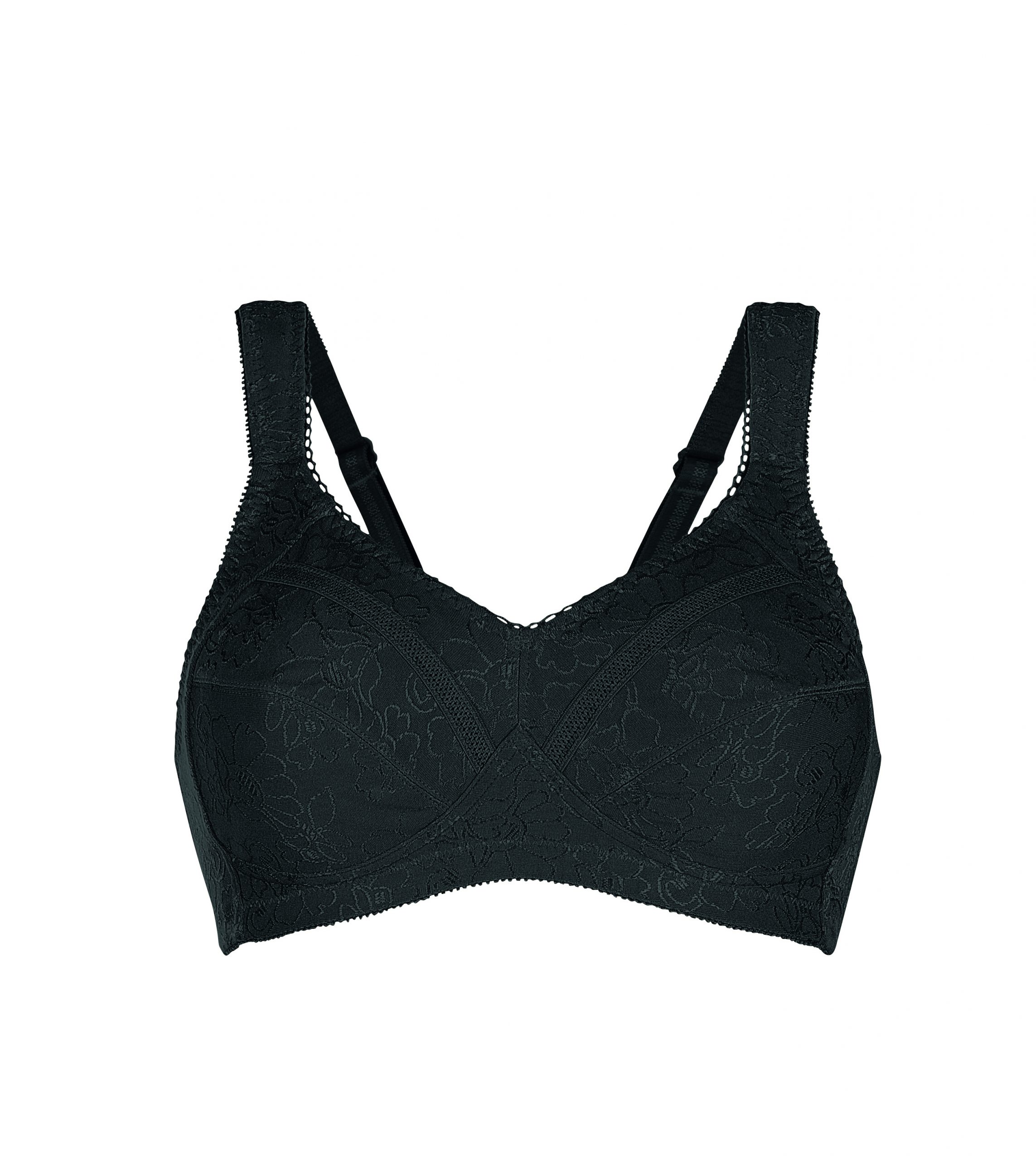Nora_0557N_CUTOUT